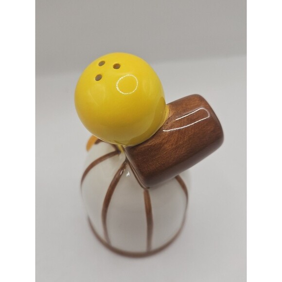Vintage Gibson 2002 Tweety Bird on Cage Salt or Pepper Shaker - Picture 10 of 16